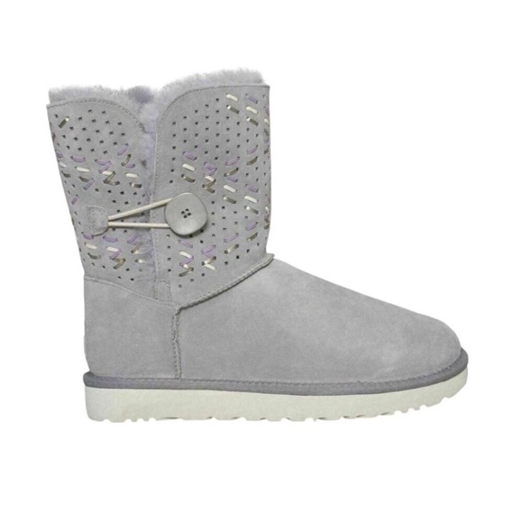UGG Shoes - Women’s UGG Bailey Button Tehuano pencil lead sheepskin boots- Size 9